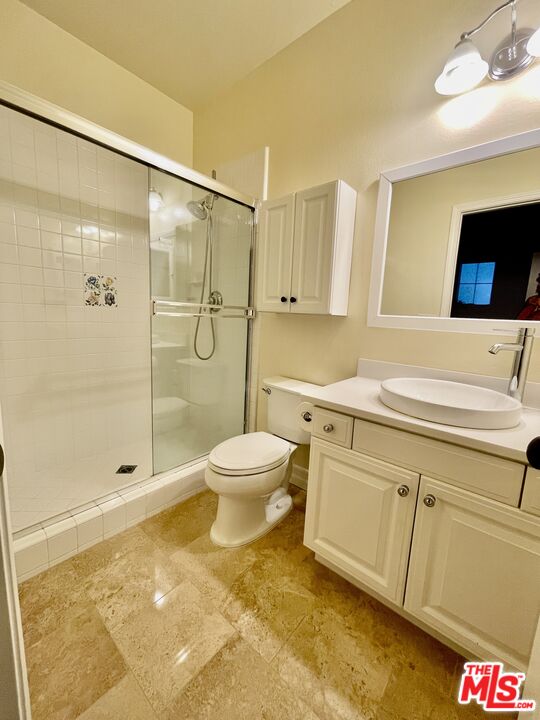 991 Deerhill Road Oak Park, CA 91377 - Photo 21 of 28