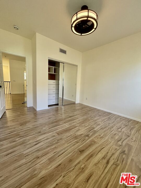 991 Deerhill Road Oak Park, CA 91377 - Photo 25 of 28