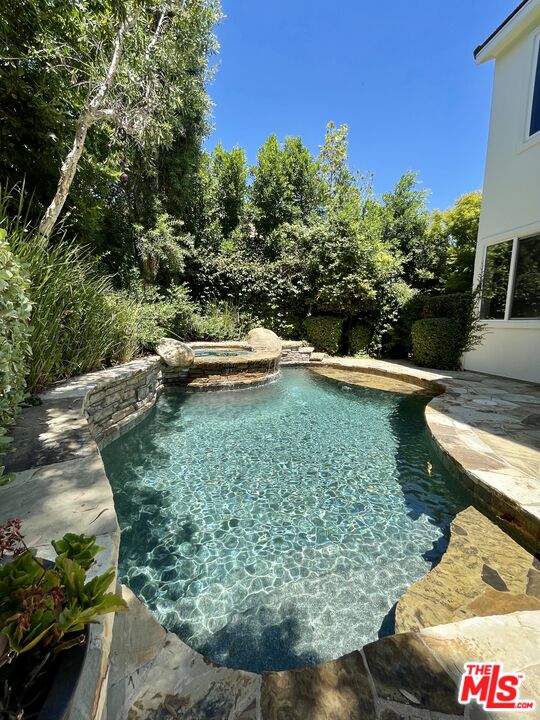 991 Deerhill Road Oak Park, CA 91377 - Photo 26 of 28