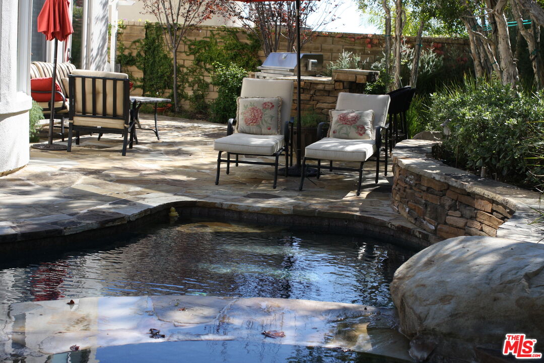 991 Deerhill Road Oak Park, CA 91377 - Photo 9 of 28