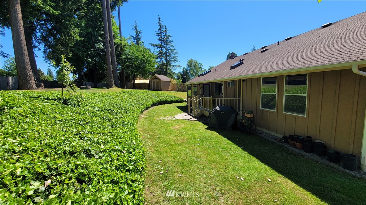 619 Rice Court Steilacoom, WA 98388 - Photo 34 of 40