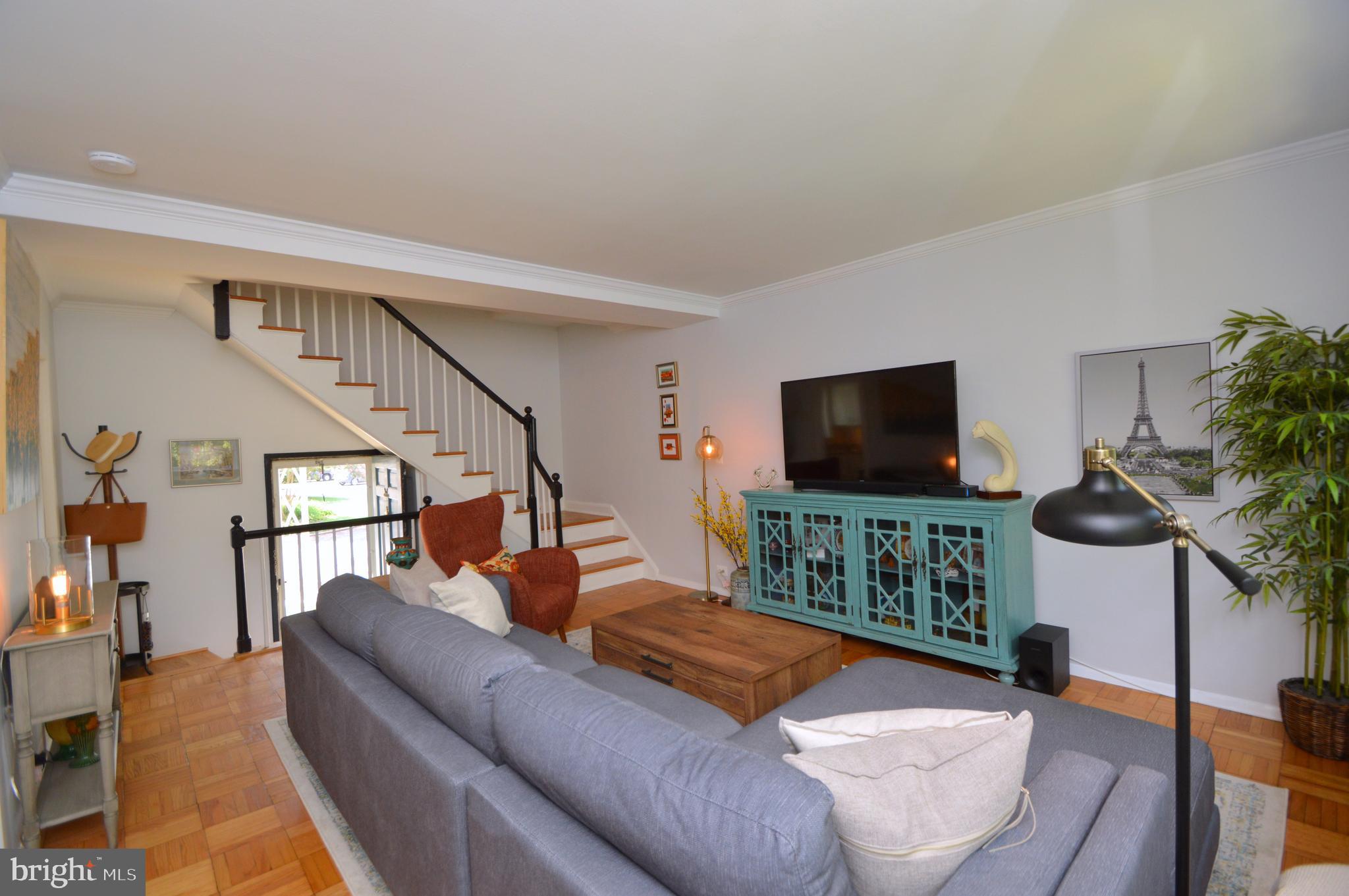 1600 Ripon Place Alexandria, VA 22302 - Photo 8 of 33 Staged photo