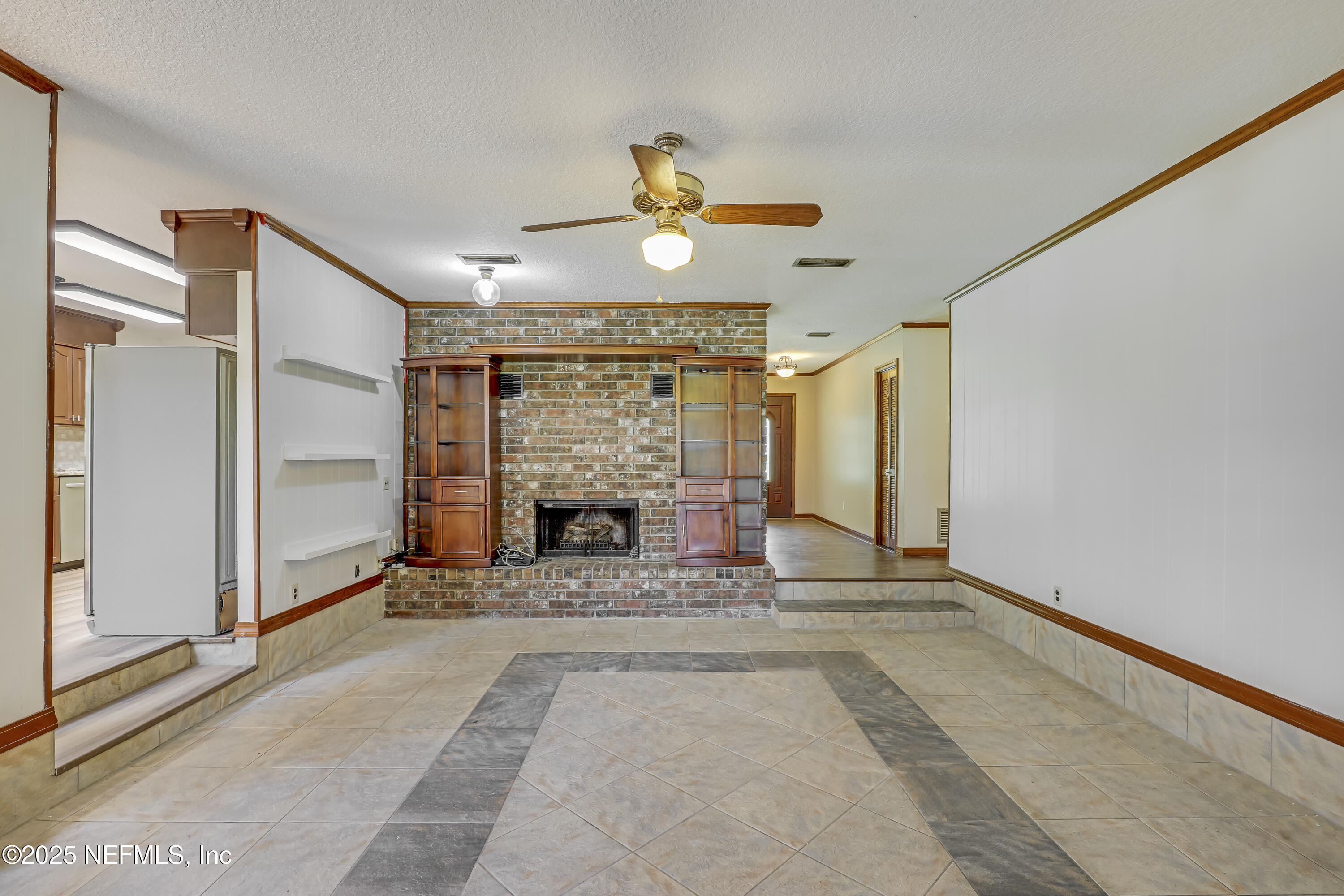 1466 Arena Road Fleming Island, FL 32003 - Photo 23 of 73 22 Living Room