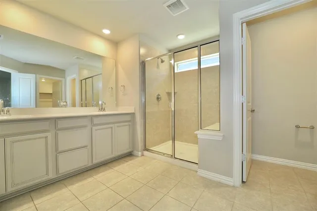 $2,800 | 3820 Barnett Road, Rowlett, TX 75089