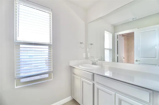 $2,800 | 3820 Barnett Road, Rowlett, TX 75089