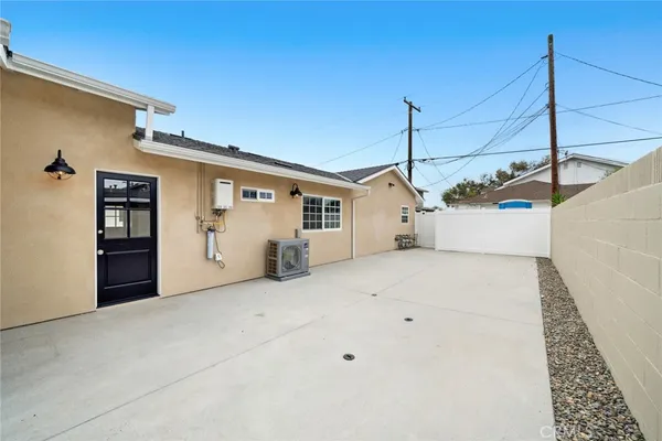 $4,075,000 | 1805 Clay Street, Newport Beach, CA 92663