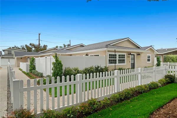 $4,075,000 | 1805 Clay Street, Newport Beach, CA 92663
