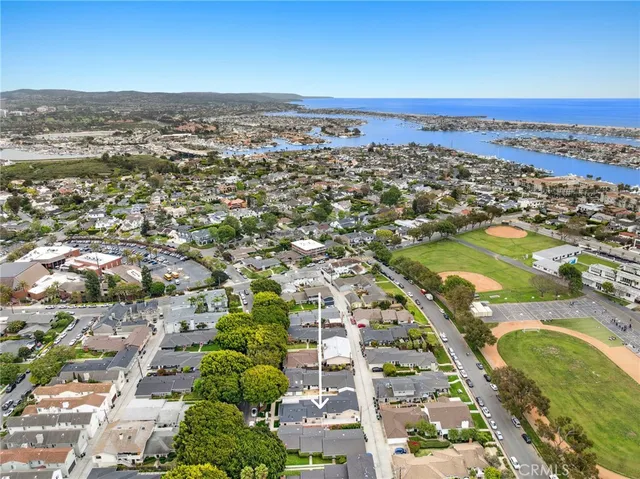 $4,075,000 | 1805 Clay Street, Newport Beach, CA 92663
