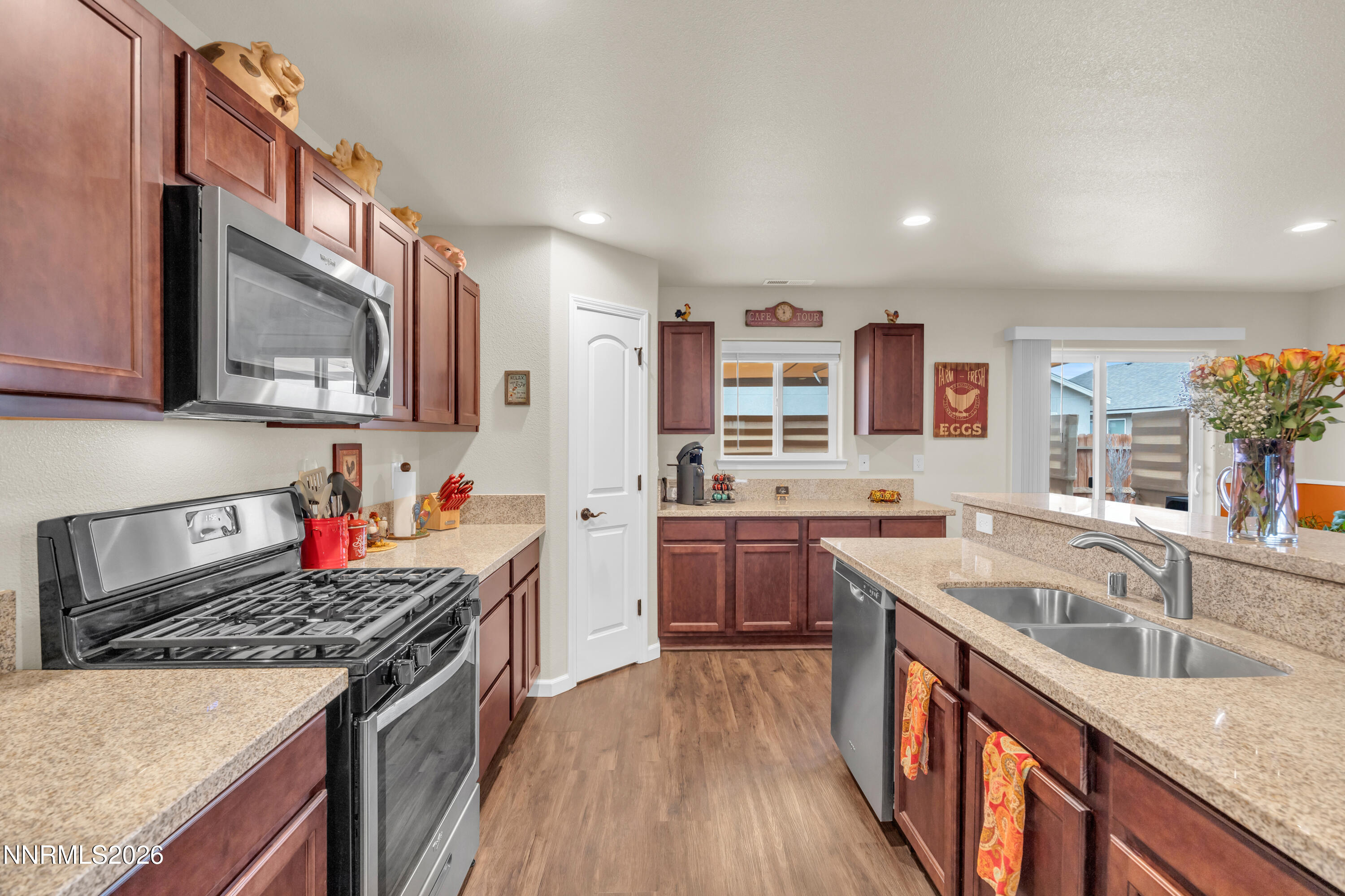 2552 Ladera Drive Fallon, NV 89406 - Photo 10 of 34 2552-Ladera-Home-Photo-25-6172