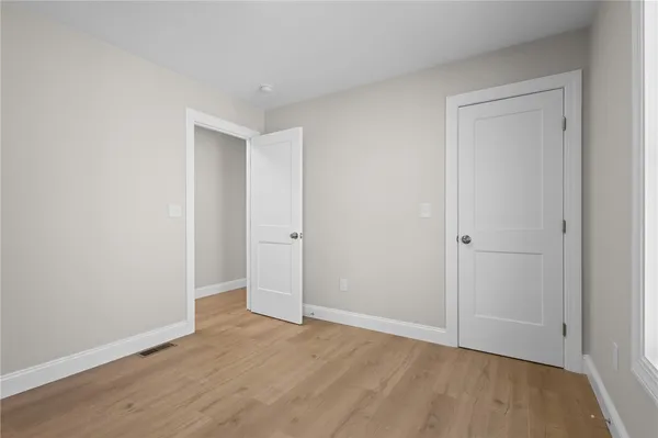 $679,999 | 804 Douglas Avenue, Providence, RI 02908