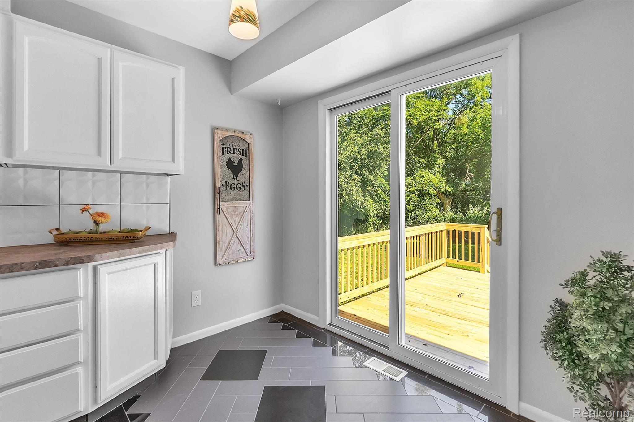 7315 East Carpenter Road Davison, MI 48423 - Photo 14 of 39 Gallery Image 14