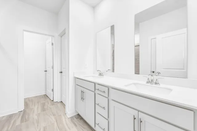 $2,300 | 2364 Woodmeadow Drive, Clarksville, TN 37043