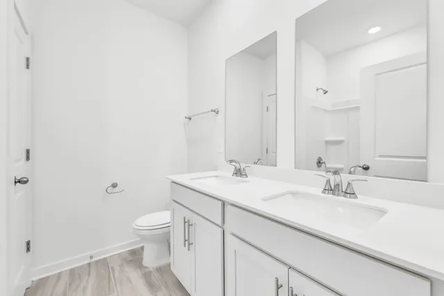 $2,300 | 2364 Woodmeadow Drive, Clarksville, TN 37043