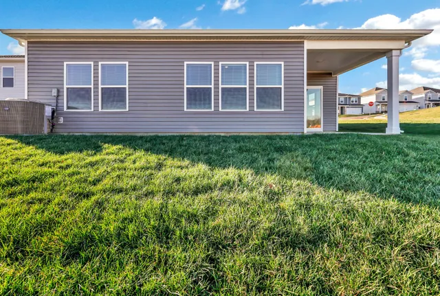 $2,300 | 2364 Woodmeadow Drive, Clarksville, TN 37043