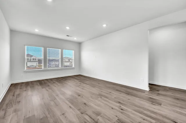 $2,300 | 2364 Woodmeadow Drive, Clarksville, TN 37043