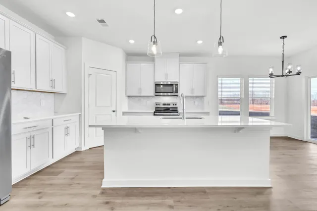 $2,300 | 2364 Woodmeadow Drive, Clarksville, TN 37043