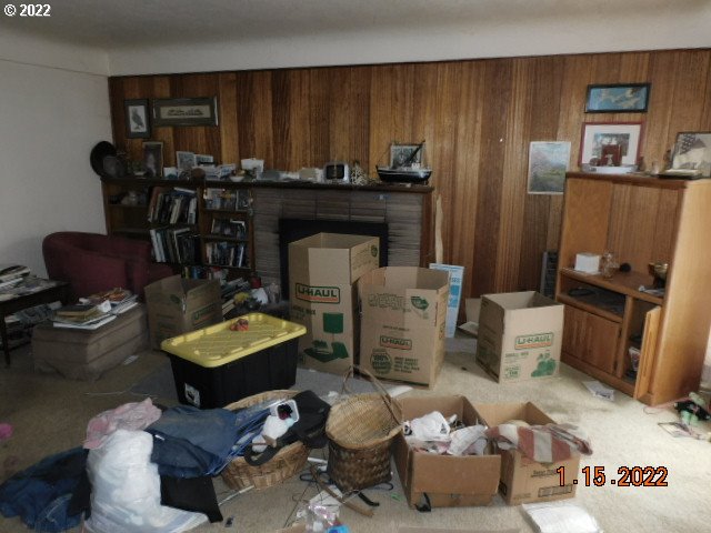 41 Crosby Avenue Springfield, OR 97477 - Photo 3 of 13 Gallery Image 3