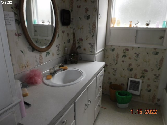 41 Crosby Avenue Springfield, OR 97477 - Photo 9 of 13 Gallery Image 9