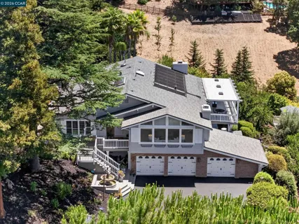 $2,999,000 | 671 Logan Lane, Danville, CA 94526