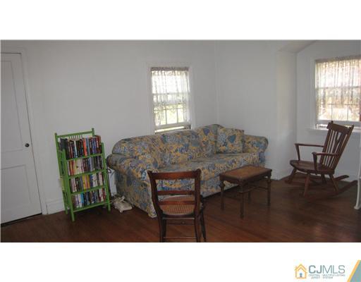 52 Pennington Road New Brunswick, NJ 08901 - Photo 14 of 18 Gallery Image 14