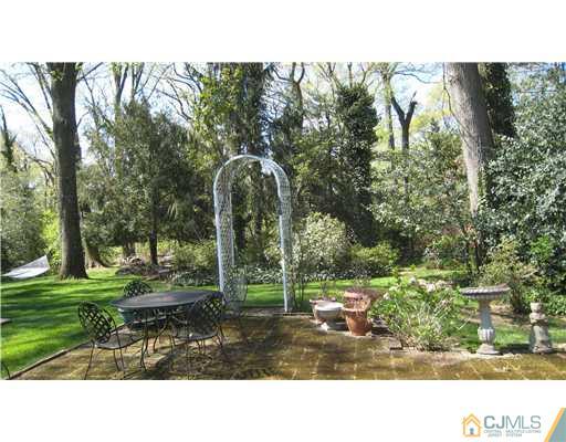 52 Pennington Road New Brunswick, NJ 08901 - Photo 18 of 18 Gallery Image 18