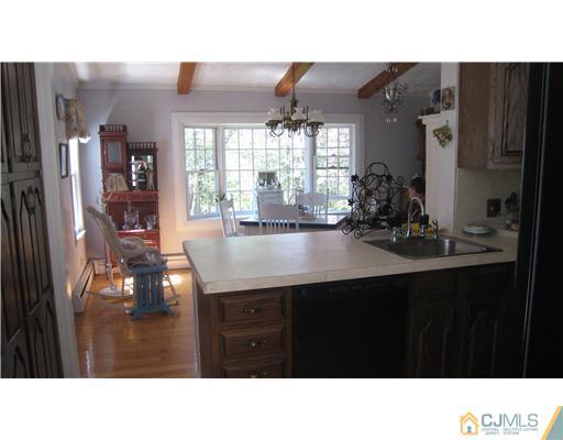 52 Pennington Road New Brunswick, NJ 08901 - Photo 10 of 18 Gallery Image 10