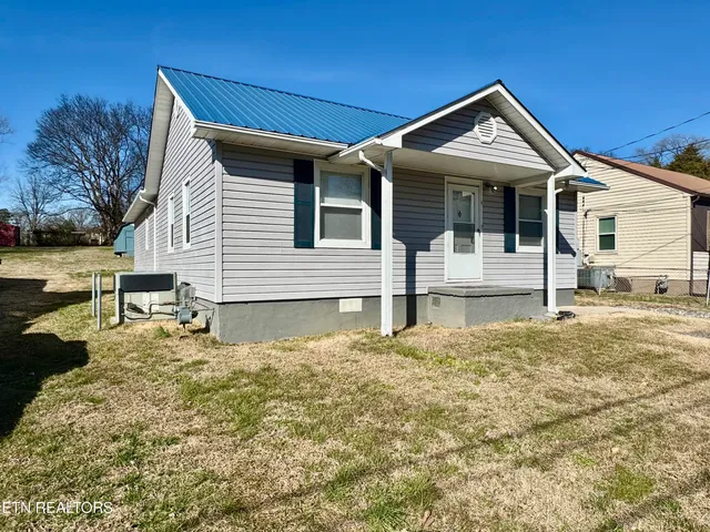 3003 Boright Drive, Knoxville, TN 37917