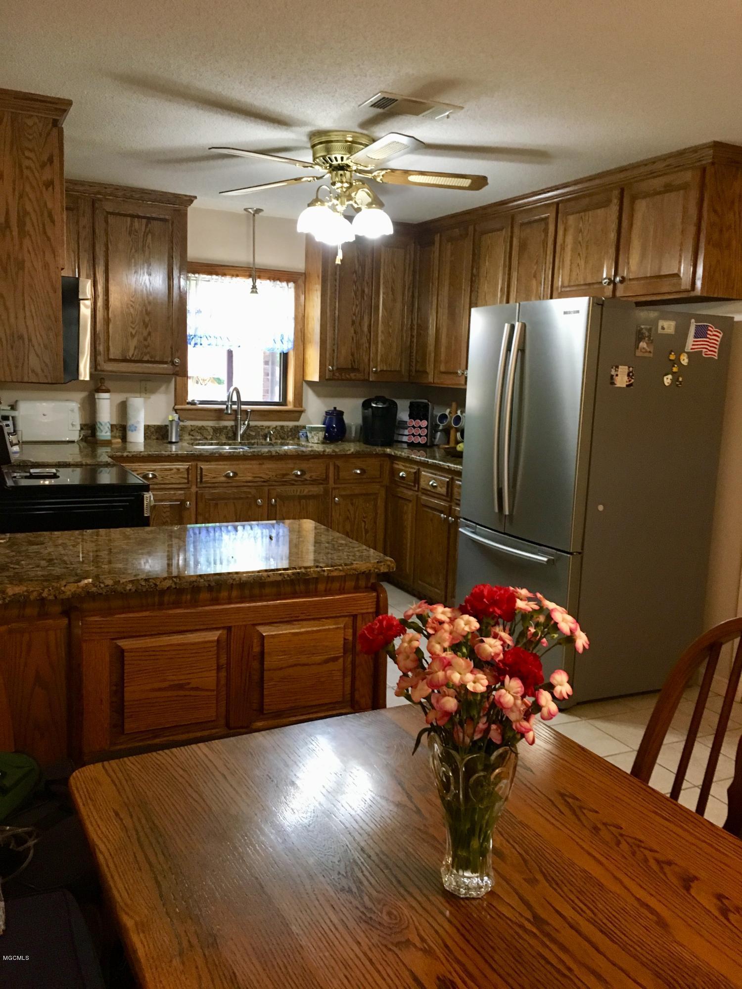 11012 Valley Forge Road Moss Point, MS 39562 - Photo 24 of 28 k 1