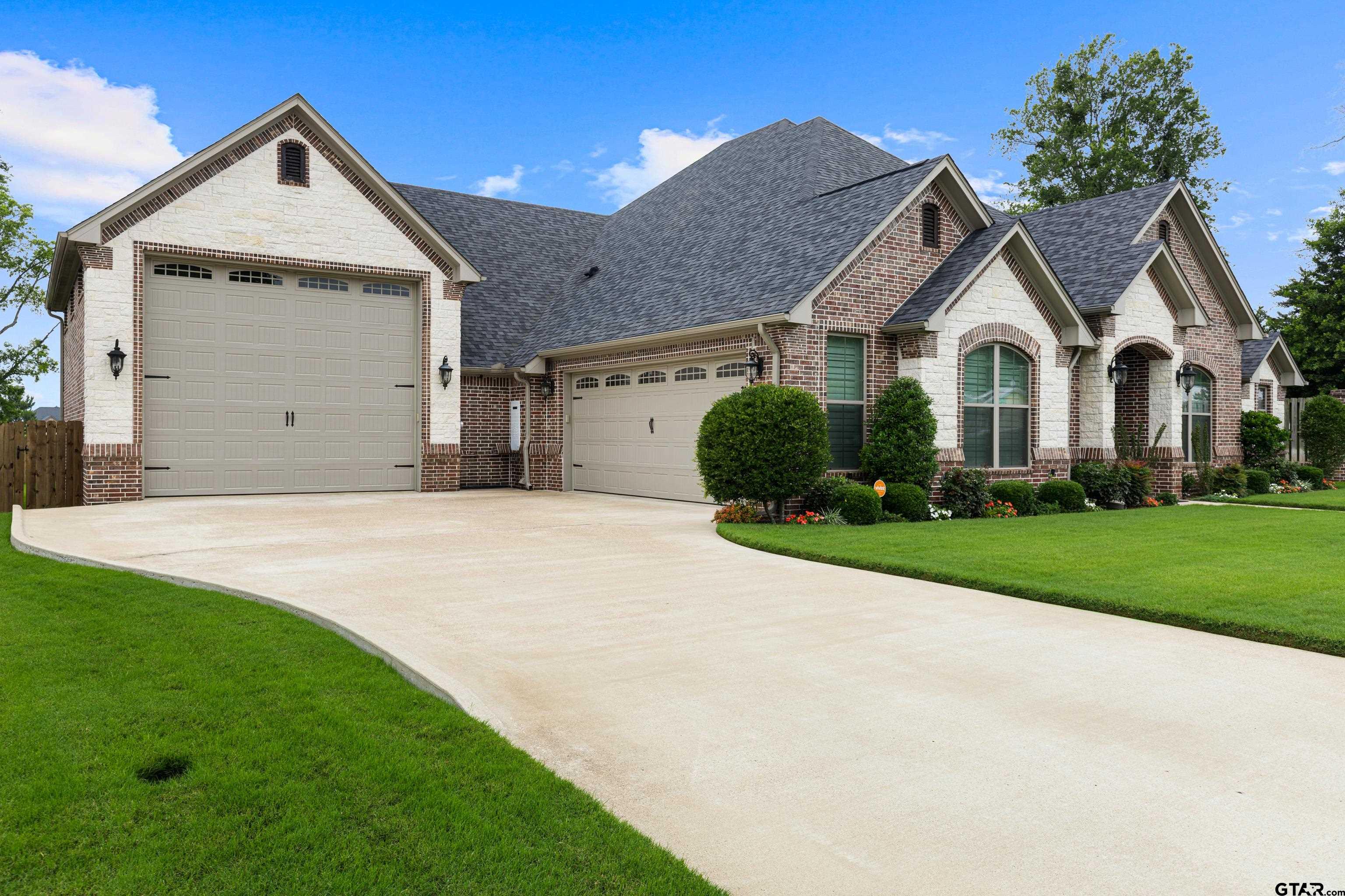 102 Nathan Road Chandler, TX 75758 - Photo 1 of 39