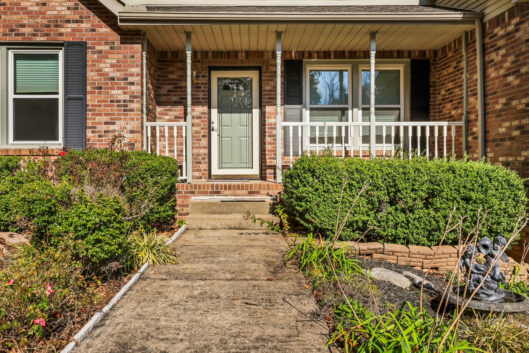 331 Dunbrook Drive Clarksville, TN 37043 - Photo 2 of 44