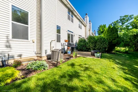 $450,000 | 9207 Waterfall Glen Boulevard, Darien, IL 60561