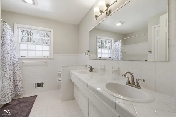 $790,000 | 6203 Hillcrest Lane, Indianapolis, IN 46220