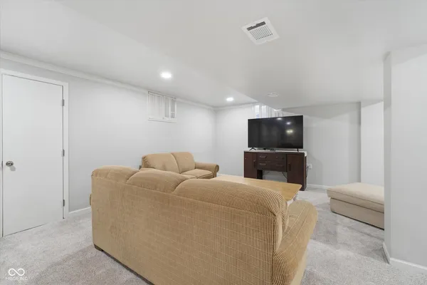 $790,000 | 6203 Hillcrest Lane, Indianapolis, IN 46220