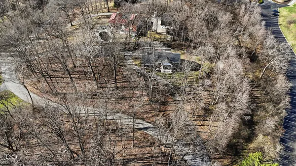 $790,000 | 6203 Hillcrest Lane, Indianapolis, IN 46220