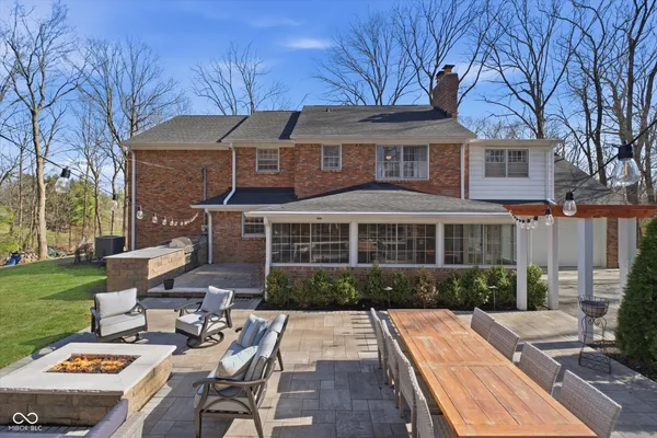 $790,000 | 6203 Hillcrest Lane, Indianapolis, IN 46220