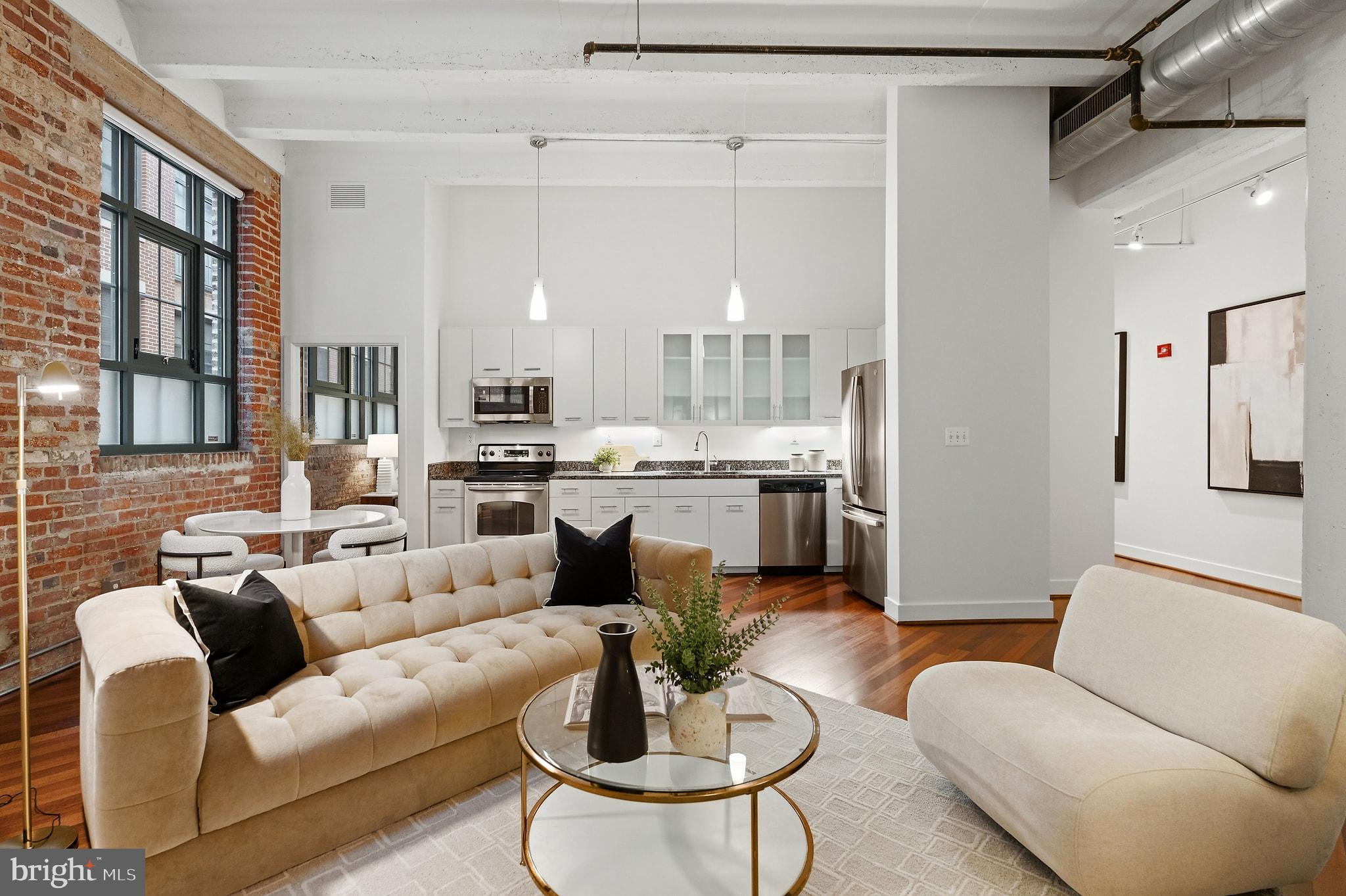 1701 Kalorama Road Northwest, Unit 204 Washington, DC 20009 - Photo 4 of 20 Gallery Image 4
