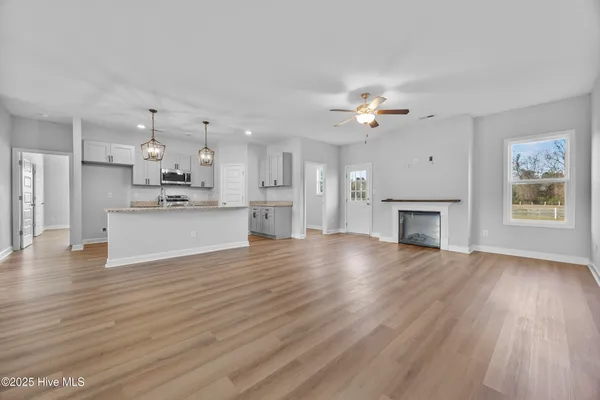 $290,000 | 914 Haw Branch Road, Beulaville, NC 28518