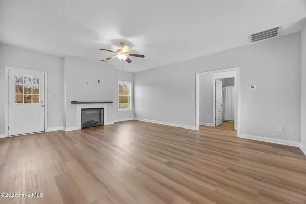 $290,000 | 914 Haw Branch Road, Beulaville, NC 28518