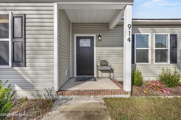 $290,000 | 914 Haw Branch Road, Beulaville, NC 28518