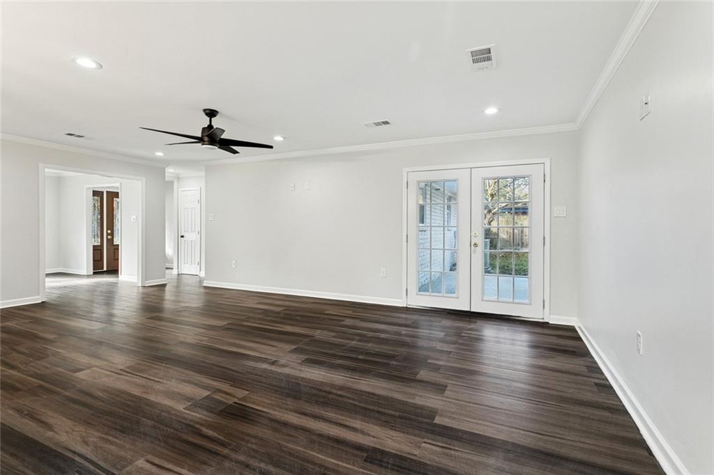 516 Poplar Drive Slidell, LA 70458 - Photo 3 of 16