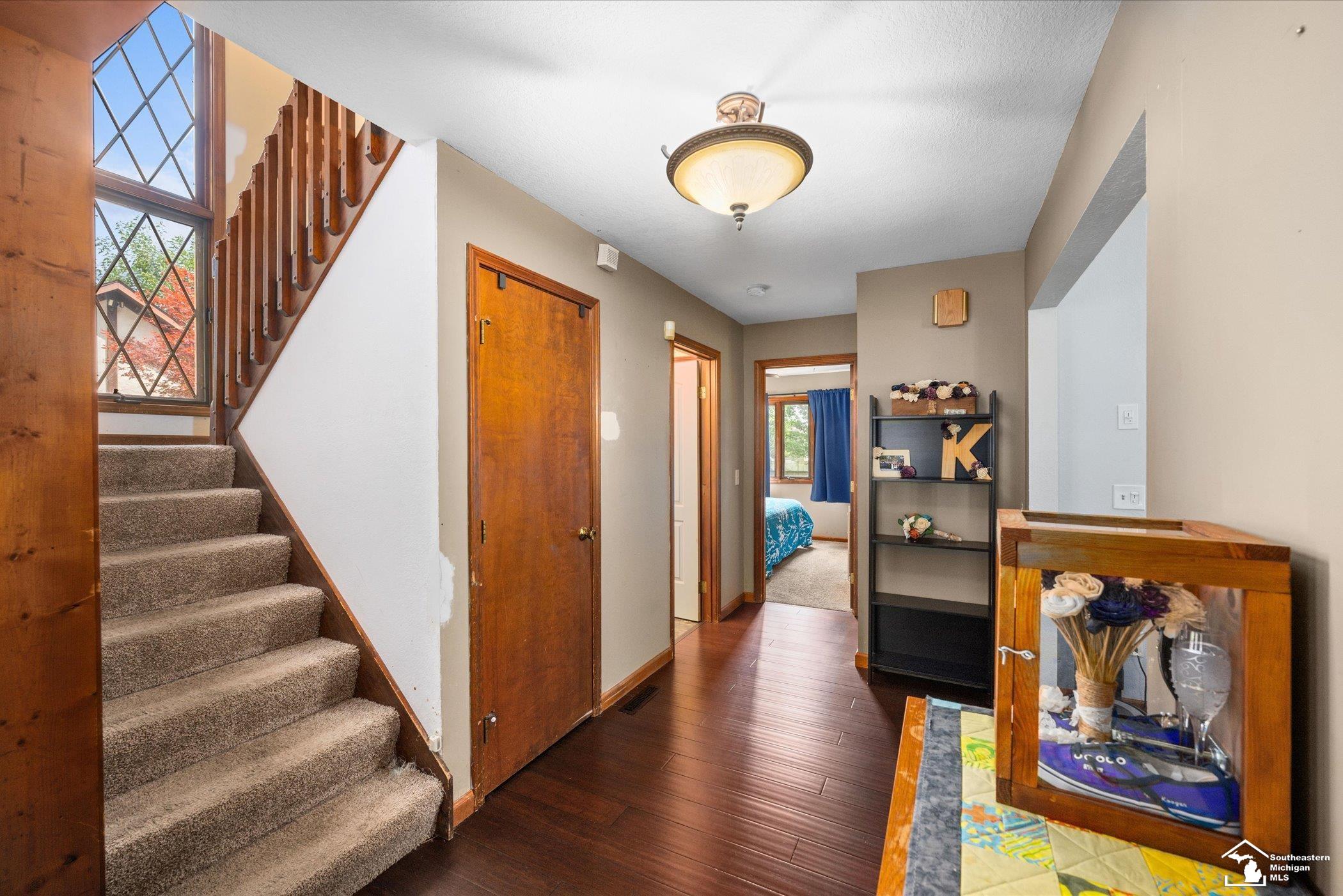 125 Smith Road Erie, MI 48133 - Photo 7 of 32