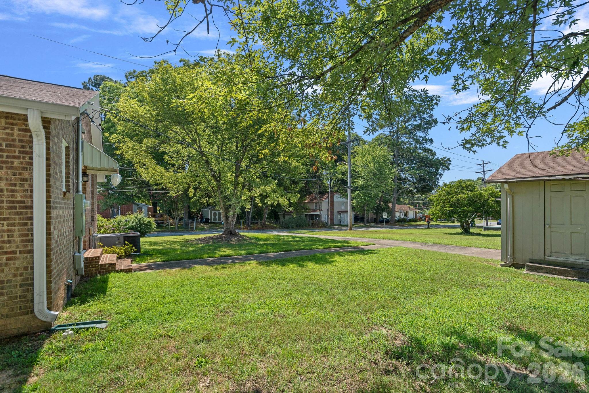 601 West Main Street Dallas, NC 28034 - Photo 20 of 22