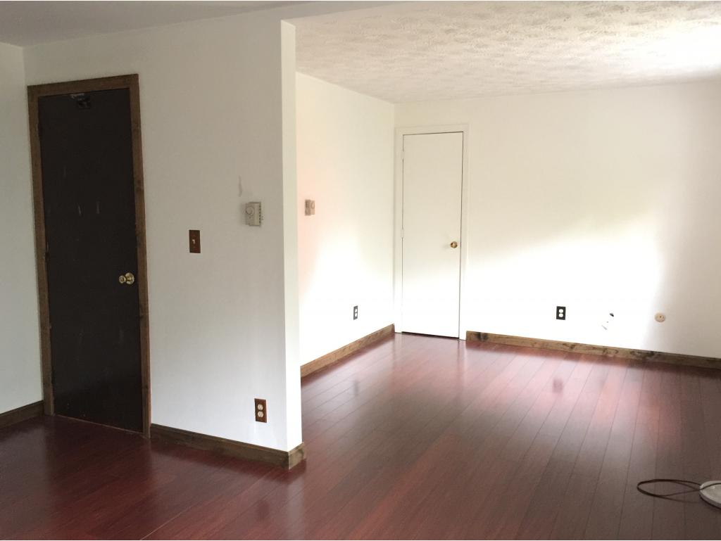 176 Island Pond Road Derry, NH 03038 - Photo 13 of 26