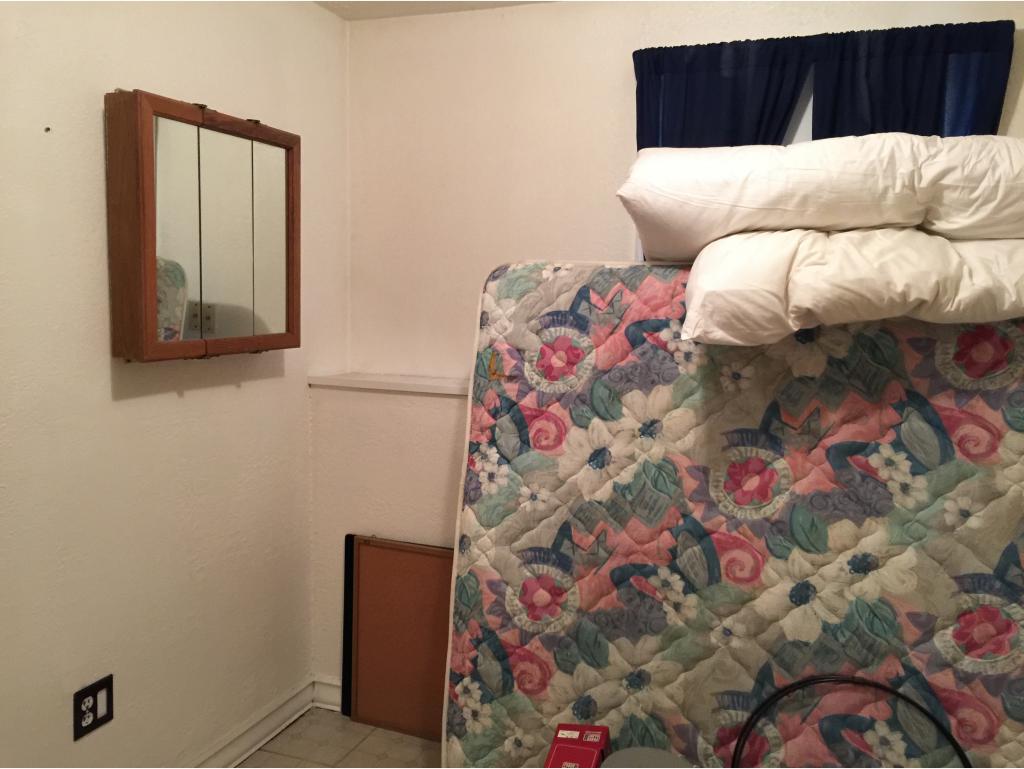 176 Island Pond Road Derry, NH 03038 - Photo 20 of 26