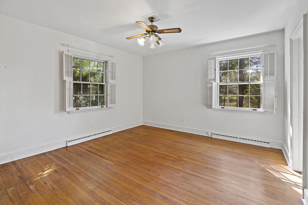 308 Hunting Road Greenwood, SC 29646 - Photo 14 of 27 Gallery Image 14