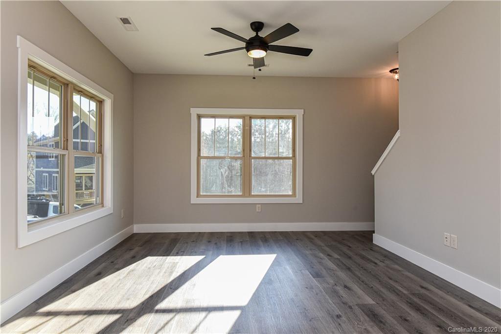 41 Wheeler Road, Unit 48 Weaverville, NC 28787 - Photo 5 of 7 Gallery Image 5