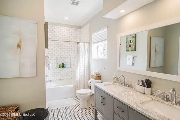 $255,000 | 1704 Laurel Street, Jackson, MS 39202