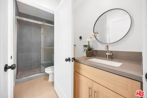 $2,999,000 | 2621 Veteran Avenue, Los Angeles, CA 90064