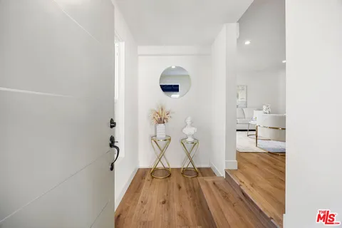 $2,999,000 | 2621 Veteran Avenue, Los Angeles, CA 90064