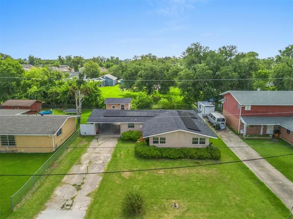 $1,400 | 2207 Clooney Street, Lake Charles, LA 70601